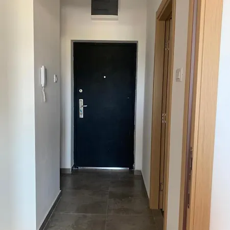 Lägenhet 45m2 *