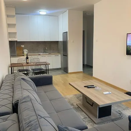 Lägenhet 45m2 *