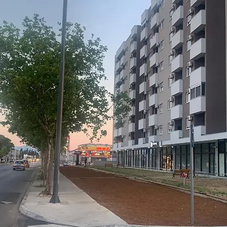 45m2 *
